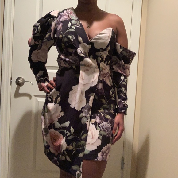 Floral mini dress - Picture 2 of 3